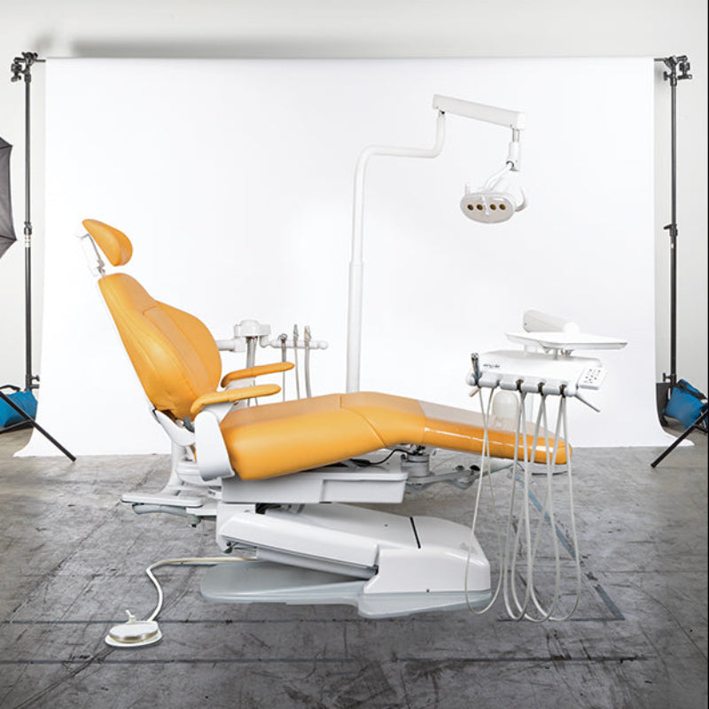 Engle Traverse Chair